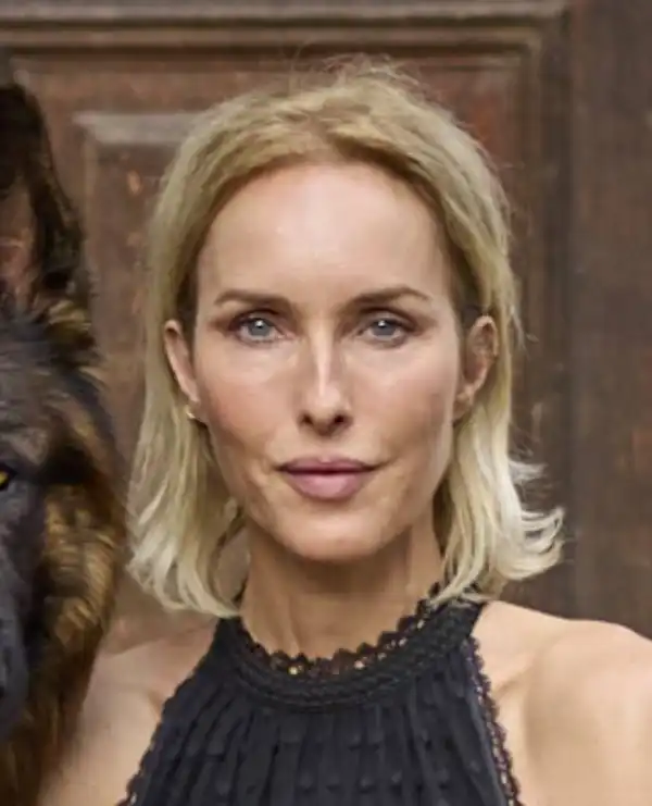 Sarah Woodhead Bacon
