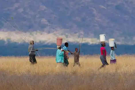 Managing Waste in the Wildlife Areas of Lake Kariba, Zimbabwe
